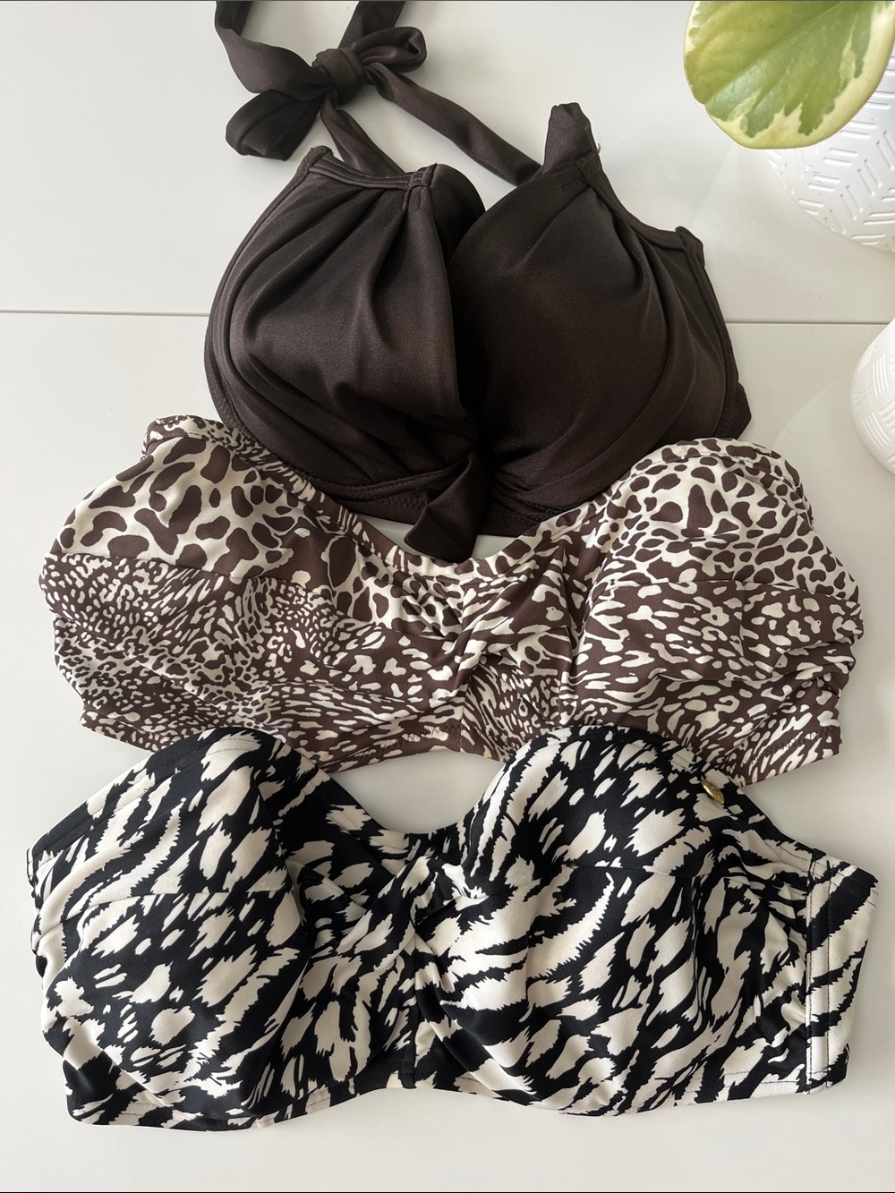 BUNDLE 3 swim tops size 32DD